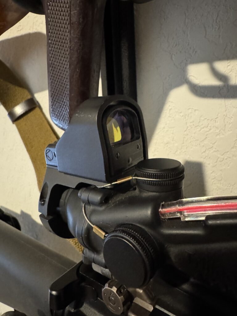 Insight Technology MRDS w/ mount